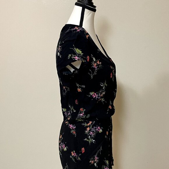 Mimi Chica floral romper ASO Lydia Martin - Picture 5 of 10